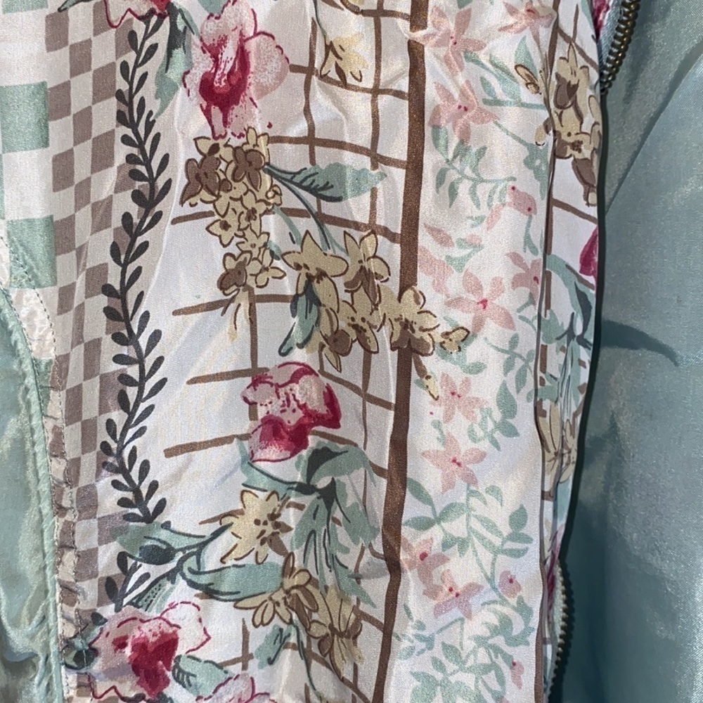 VINTAGE Hunt Club Light Green Floral Jacket 100% Silk Size Large - Picture 11 of 11
